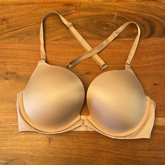 Victoria’s Secret adjustable bra.